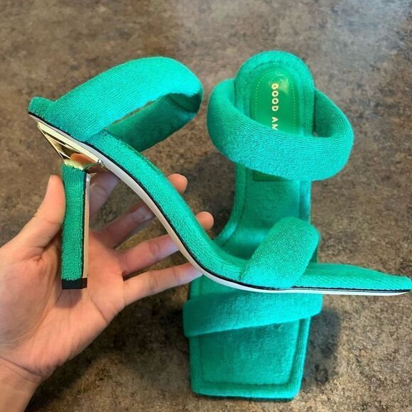 NWT Size 10 Good American Green Terry Cloth Heels - Picture 3 of 12